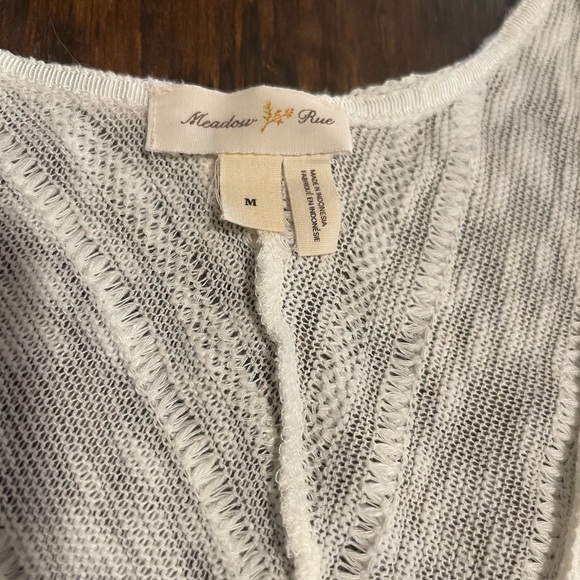 Anthropologie- Swing Off White Sweater Tank Size M - Picture 2 of 2